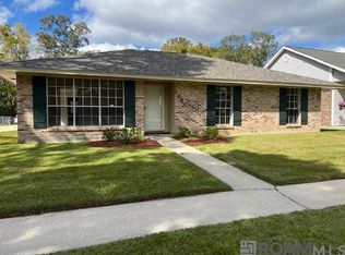 1633 Brookhollow Dr, Baton Rouge, LA 70810