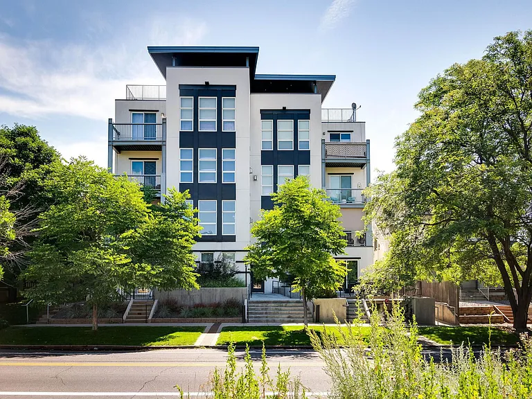 1738 N Franklin St #1-B — Photo 1
