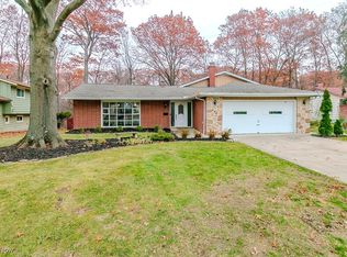363 Balmoral Dr, Richmond Heights, OH