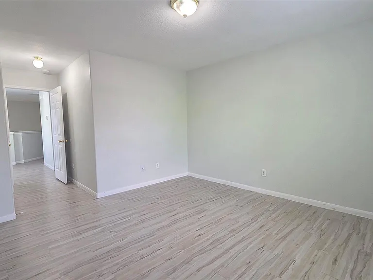 4121 Mallow St #B — Photo 15