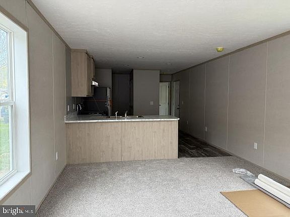 2nd image of 119 Bentley Ln