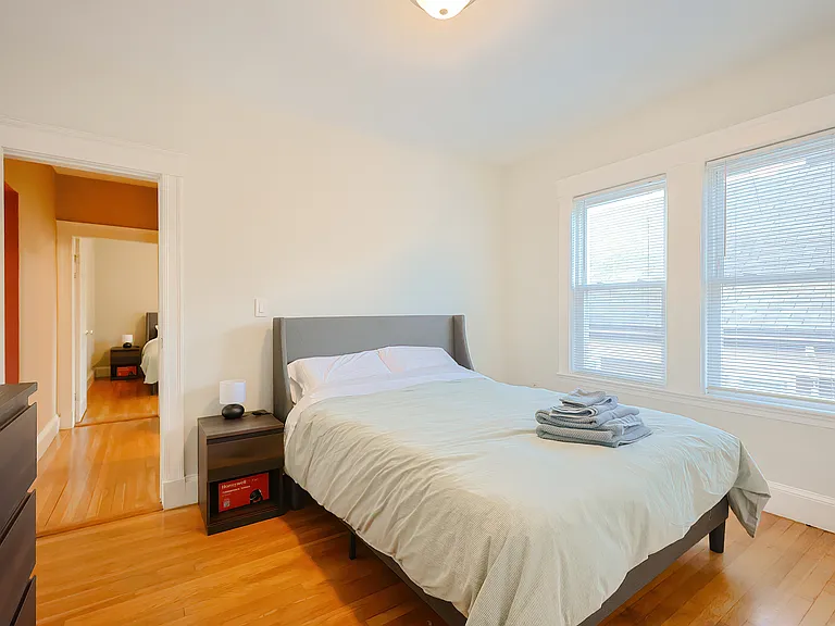 51 Whitten St #3 — Photo 15
