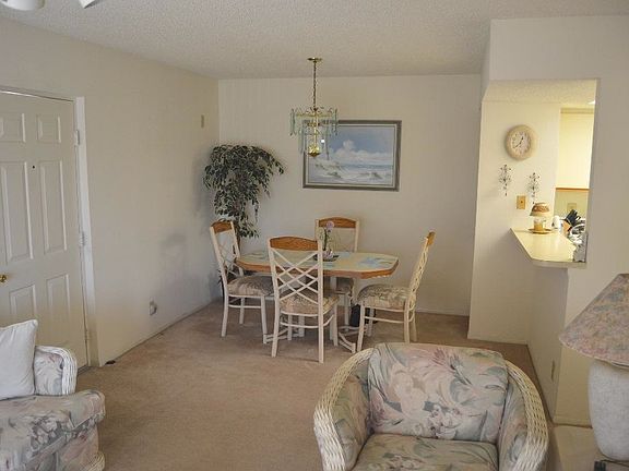 4th image of 1533 SE Royal Green Cir #201