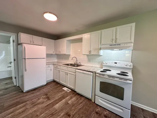 Plummer Townhomes, 4206-4212 Plummer Rd NE, Knoxville, TN 37918