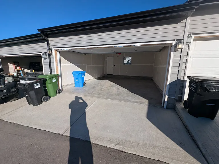 61 Silverton Glen Gate SW — Photo 20