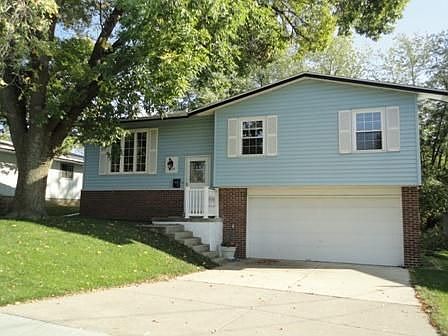 1st image of 2224 W Kensington Dr
