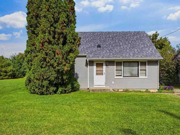 390 Wilson Ave SW, Cedar Rapids, IA 52404