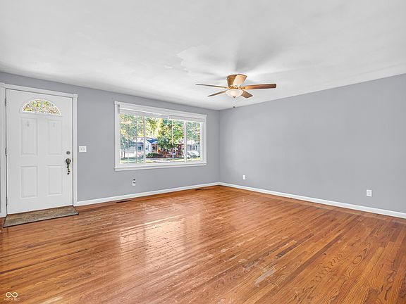 5th image of 706 Parke Ave