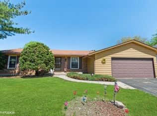 536 Falcon Ridge Way, Bolingbrook, IL 60440