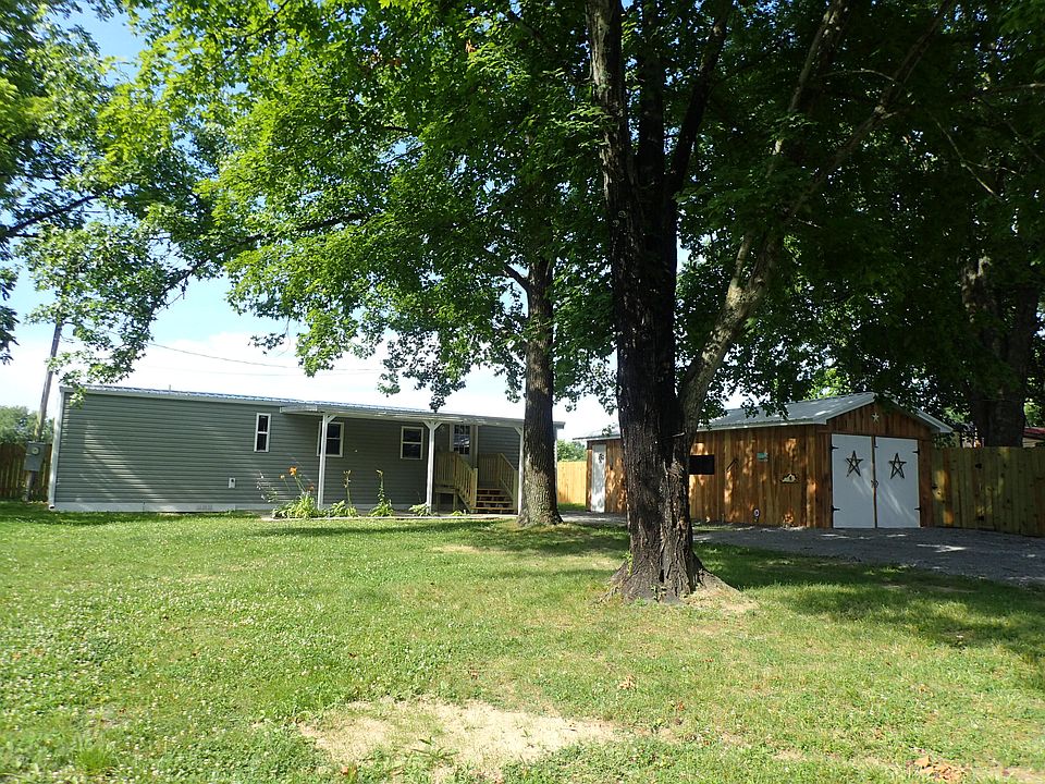1st image of 230 Happy Hollow Ln