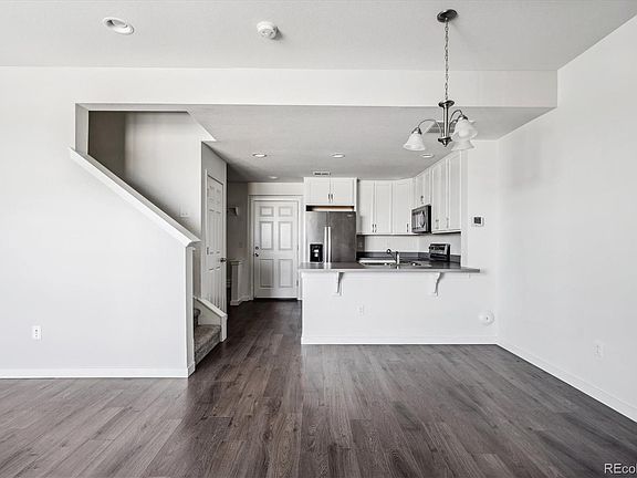 3rd image of 5868 Central Park Boulevard