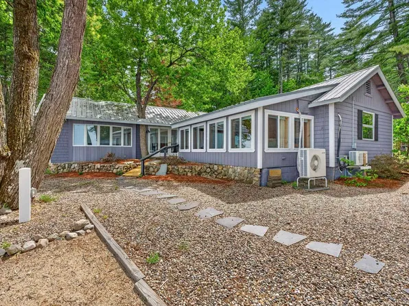 44 Ossipee Lake Drive, Ossipee, NH 03814
