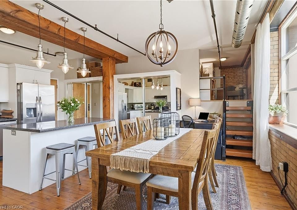 1st image of 36 Margaret St #21