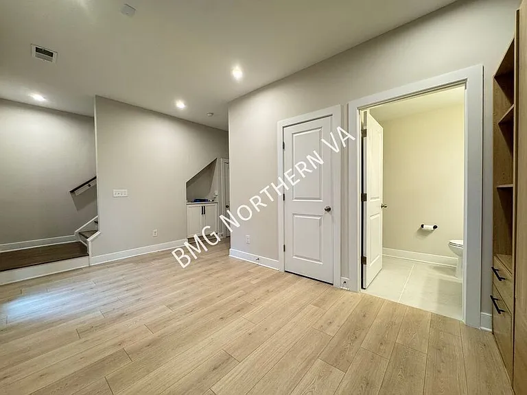 1021 S Taylor Ct — Photo 37