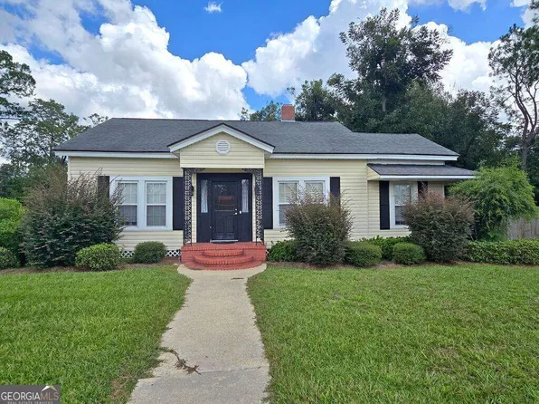 409 Joiner Ave, Nashville, GA 31639