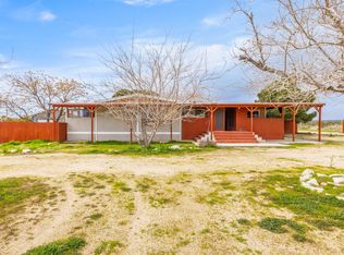 5457 61st St W, Rosamond, CA