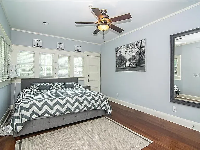 2117 Watrous Ave — Photo 11