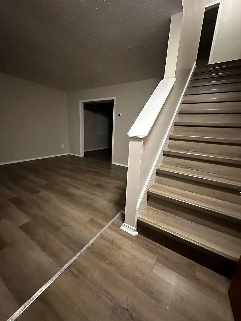 375 Prairie Drive — Photo 2