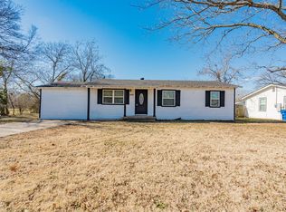 2401 Gilmer St, Caddo Mills, TX 75135