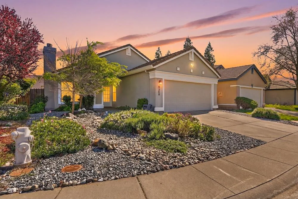 9268 Rose Parade Way photo 1