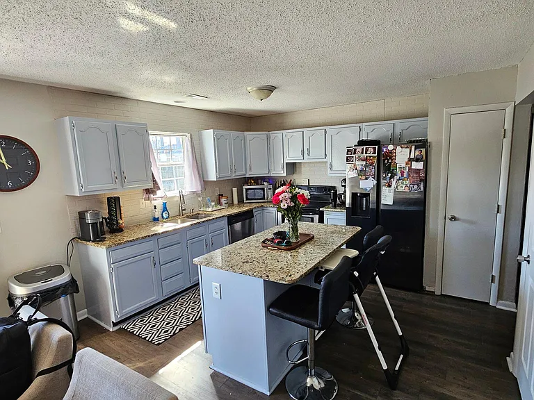 4 Weddington Ct — Photo 4