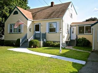 21 Mayflower Rd, Arlington, MA 02476