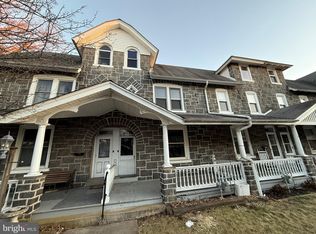 11 S 4th St, Perkasie, PA 18944