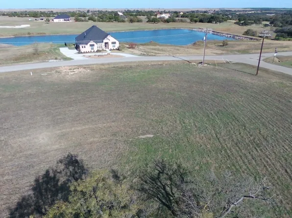 6500 Castle Royle Ct, Cleburne, TX 76033