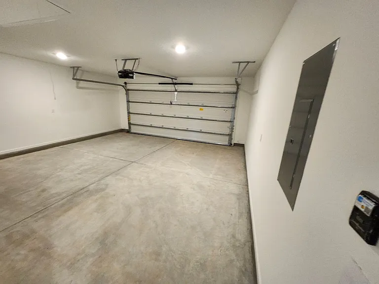 22242 Aleutian Ave — Photo 20