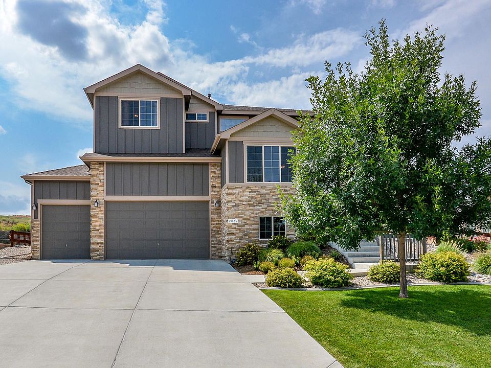 2054 Sandwater Ct Windsor CO-large-029-4-Front3-1500x1000-72dpi.jpg