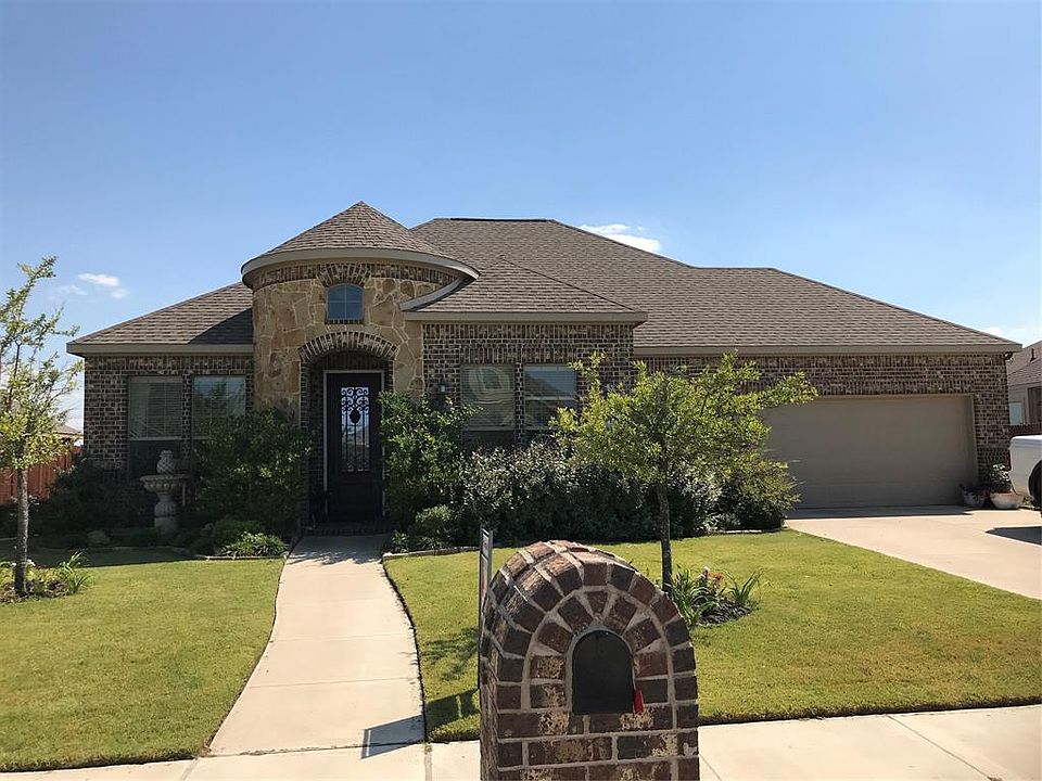1st image of 4813 Parkplace Dr