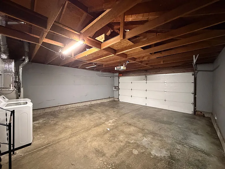 5929 Mabie Ct — Photo 20