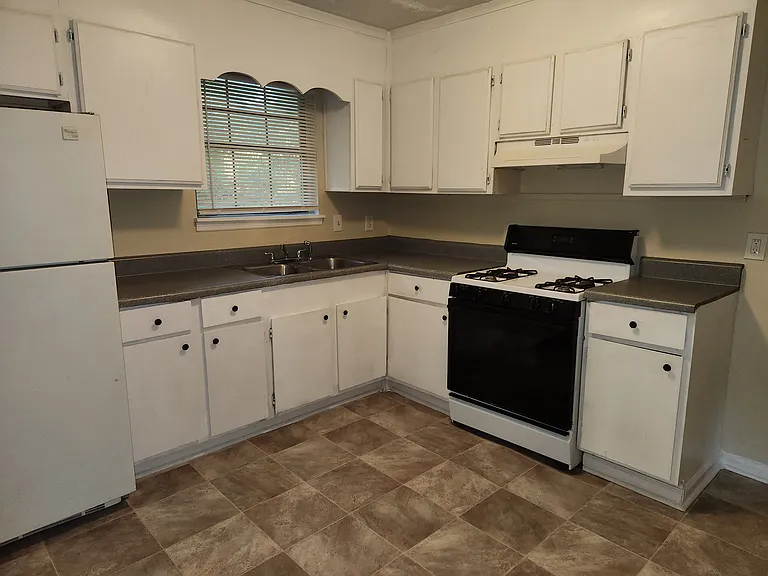 1618 Treasure Cv — Photo 25