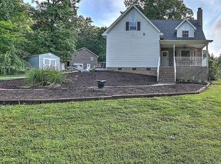 212 Bob Clark Rd, Jonesborough, TN 37659