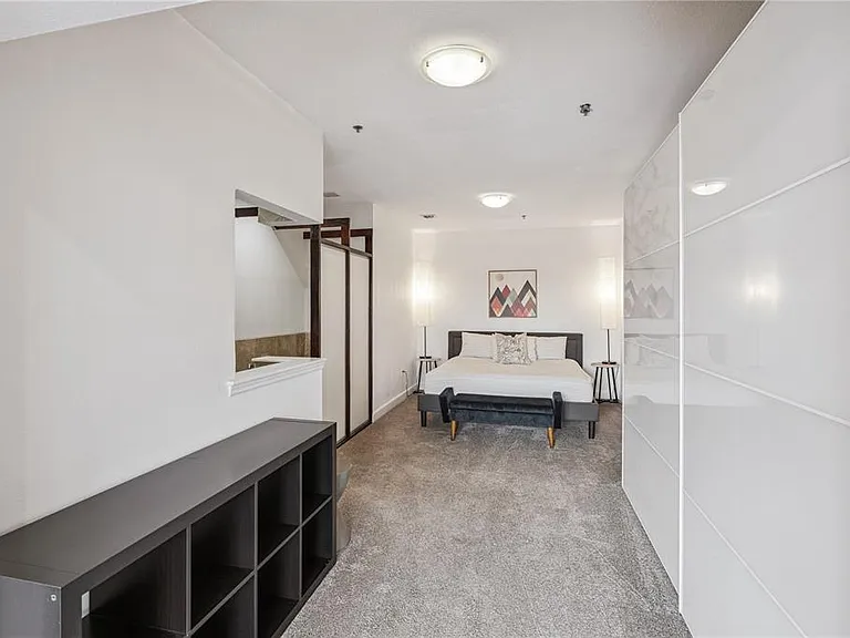 151 E Washington St #3B — Photo 18