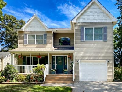 29 Bailey Avenue, Babylon, NY, 11702