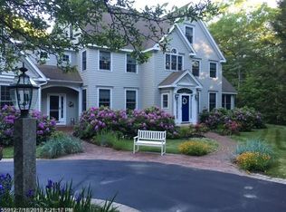 23 Rock Crest Dr, Cape Elizabeth, ME 04107