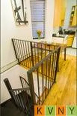 Rented by KVNY Soho | media 37