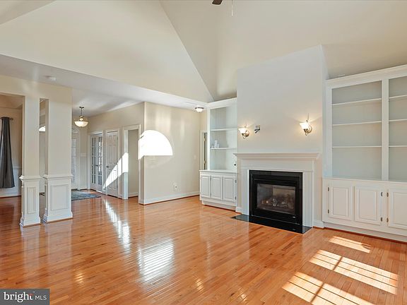 4th image of 134 Cahille Dr