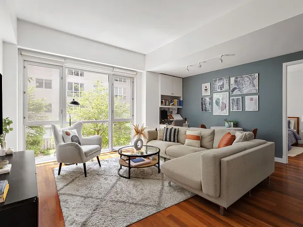 125 N 10th St Unit N2d, Brooklyn, NY 11211