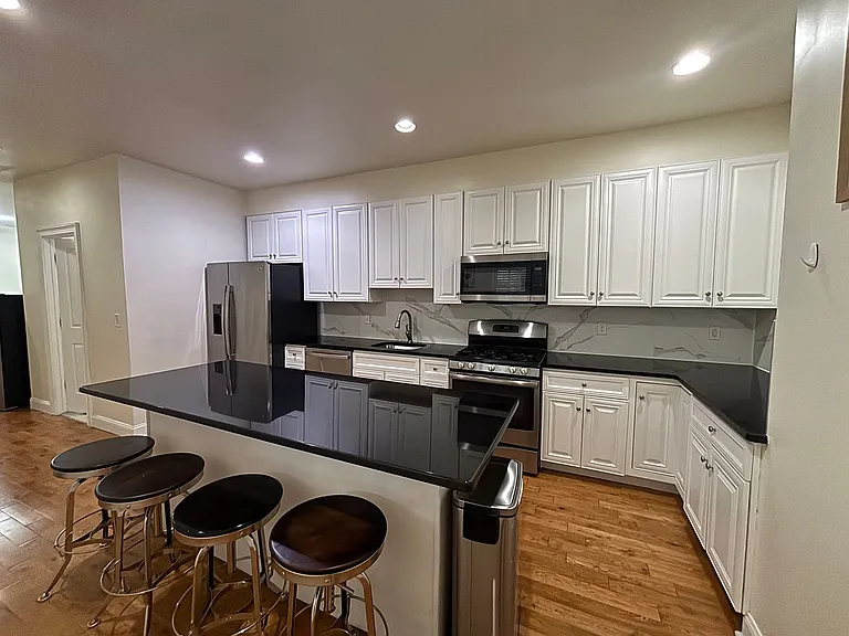 4080 Spring Garden St #B-R-2 — Photo 1