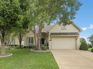 5696 NE Northgate Xing, Lees Summit, MO 64064