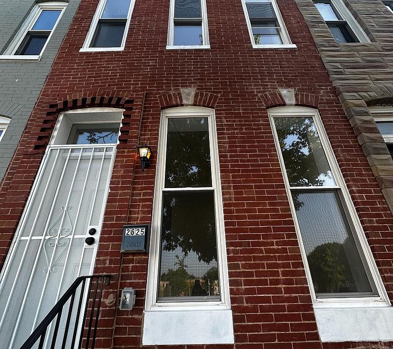1st image of 2625 Francis St