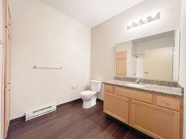 Lakewood Estates Apartments — Photo 12