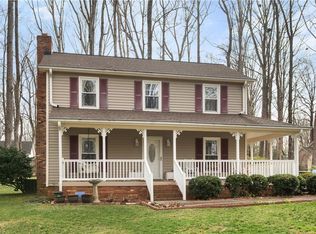 1337 Robin Hood Forest Dr, Pfafftown, NC 27040