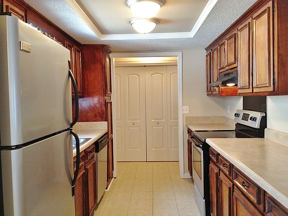 4th image of 101 Birchwood Dr