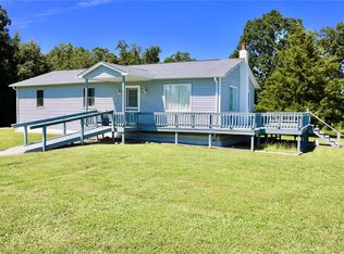 363 Collins Rd, Bellflower, MO 63333