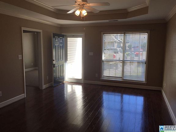 4th image of 7547 Spencer Ln