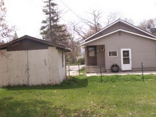 2nd image of 1054 Dettloff St