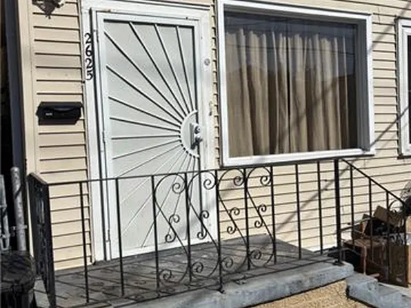 2625 Urquhart St, New Orleans, LA 70117